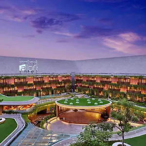 Hotel Aloft Bali Kuta At Beachwalk ****